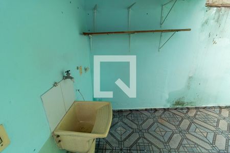 Casa à venda com 250m², 5 quartos e 2 vagas Casa à venda com 250m², 5 quartos e 2 vagasÁrea de Serviço