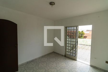 Casa à venda com 250m², 5 quartos e 2 vagas Casa à venda com 250m², 5 quartos e 2 vagasSala 2