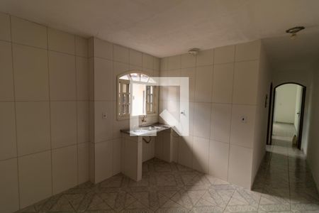 Casa à venda com 250m², 5 quartos e 2 vagas Casa à venda com 250m², 5 quartos e 2 vagasCozinha