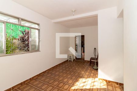 Sala de casa à venda com 2 quartos, 120m² em Irajá, Rio de Janeiro