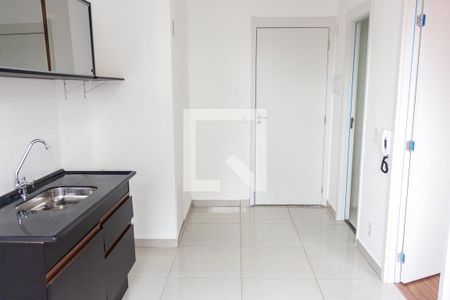 Sala/Cozinha de apartamento para alugar com 1 quarto, 24m² em Jardim Prudência, São Paulo