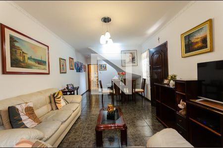 Sala de casa à venda com 3 quartos, 142m² em Jardim Monjolo, São Paulo