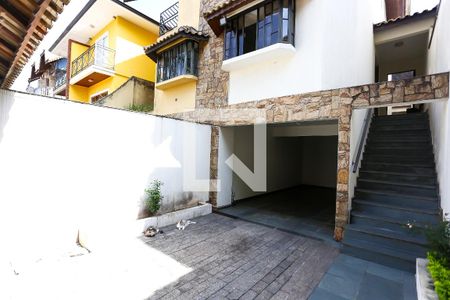 Casa à venda com 135m², 3 quartos e 3 vagasGaragem