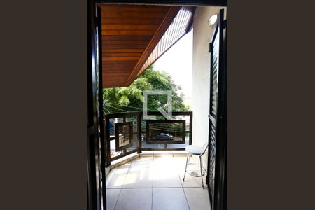 Casa à venda com 135m², 3 quartos e 3 vagassacada suíte