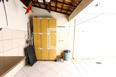 Casa à venda com 135m², 3 quartos e 3 vagasChurrasqueira quintal 