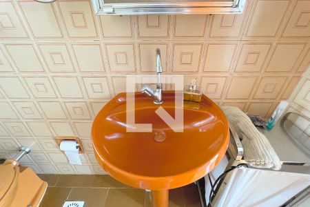 Casa à venda com 231m², 3 quartos e 4 vagasBanheiro