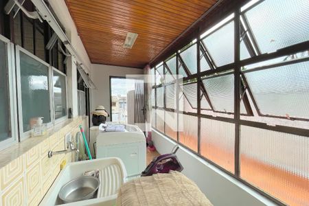 Casa à venda com 231m², 3 quartos e 4 vagasÁrea de Serviço