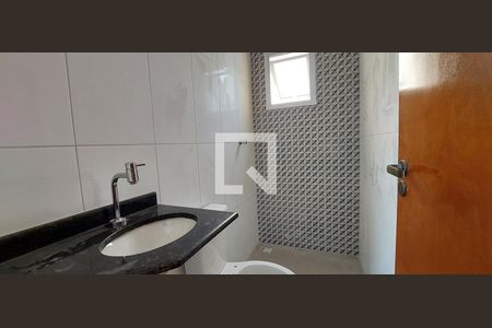 Banheiro Quarto 1 suíte de apartamento à venda com 2 quartos, 110m² em Vila Helena, Santo André