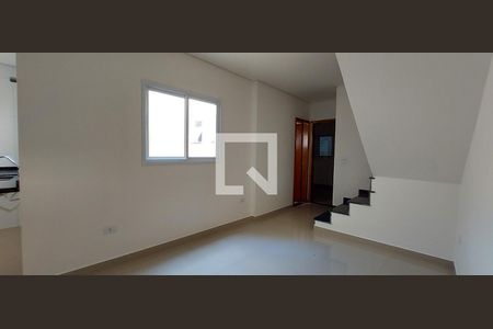 Sala de casa de condomínio à venda com 2 quartos, 110m² em Vila Helena, Santo André