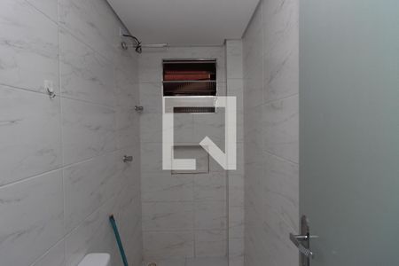 Banheiro de casa para alugar com 1 quarto, 35m² em Vila Ede, São Paulo