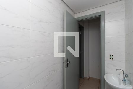 Banheiro de casa para alugar com 1 quarto, 35m² em Vila Ede, São Paulo