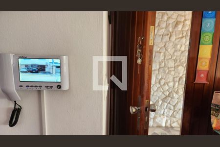 Casa à venda com 228m², 3 quartos e 2 vagas Casa à venda com 228m², 3 quartos e 2 vagasÁrea comum