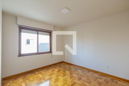 Dormitório de apartamento à venda com 2 quartos, 69m² em Jardim Itu, Porto Alegre