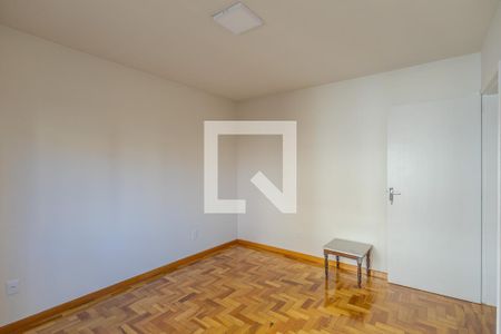 Dormitório de apartamento à venda com 2 quartos, 69m² em Jardim Itu, Porto Alegre
