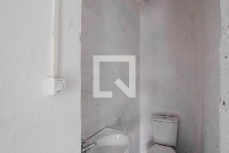 3 Banheiro de kitnet/studio para alugar com 1 quarto, 30m² em Perdizes, São Paulo