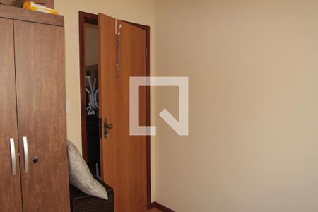 quarto 01 de apartamento à venda com 3 quartos, 68m² em Santa Monica, Belo Horizonte