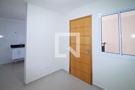 Sala de kitnet/studio para alugar com 1 quarto, 32m² em Vila Nivi, São Paulo