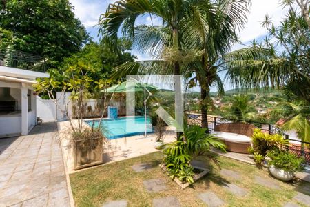 Casa de condomínio à venda com 550m², 4 quartos e 2 vagasÁrea Externa