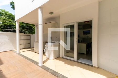 Casa de condomínio à venda com 550m², 4 quartos e 2 vagasÁrea Externa