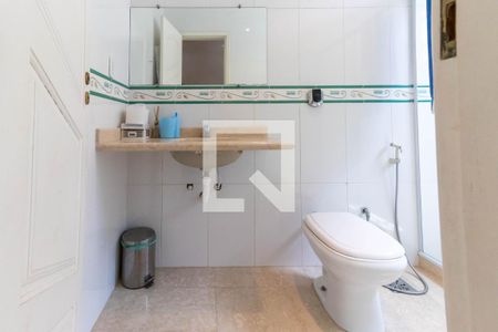 Casa de condomínio à venda com 550m², 4 quartos e 2 vagasBanheiro Quarto 3