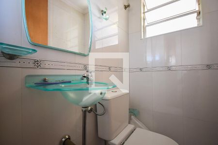 Lavabo de apartamento à venda com 3 quartos, 65m² em Vila Suzana, São Paulo