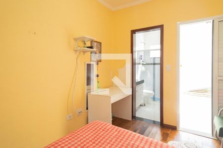 Casa à venda com 212m², 3 quartos e 4 vagas Casa à venda com 212m², 3 quartos e 4 vagasSuíte 2