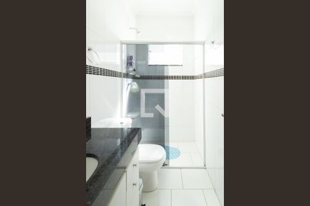 Casa à venda com 212m², 3 quartos e 4 vagas Casa à venda com 212m², 3 quartos e 4 vagasBanheiro - Suíte 2