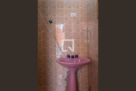 Casa à venda com 151m², 4 quartos e 2 vagasBanheiro de Serviço