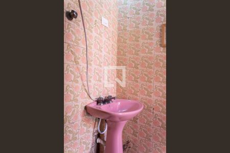 Casa à venda com 151m², 4 quartos e 2 vagasBanheiro de Serviço