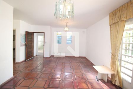 Sala de casa à venda com 3 quartos, 208m² em Jardim Londrina, São Paulo