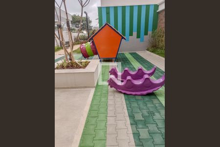 Apartamento à venda com 83m², 3 quartos e 2 vagasÁrea comum - Playground
