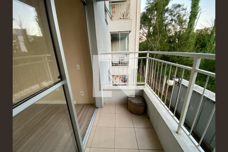 Varanda de apartamento à venda com 2 quartos, 53m² em Olaria, Canoas