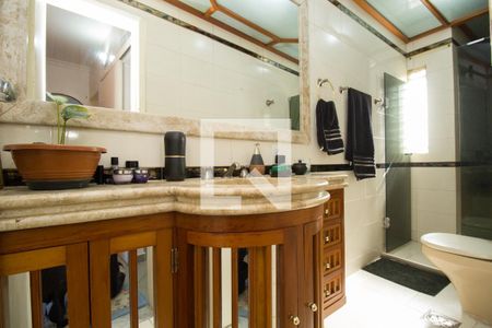 Apartamento à venda com 90m², 3 quartos e 2 vagas Apartamento à venda com 90m², 3 quartos e 2 vagasBanheiro