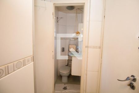 Apartamento à venda com 90m², 3 quartos e 2 vagas Apartamento à venda com 90m², 3 quartos e 2 vagasBanheiro de serviço