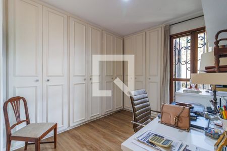 Casa à venda com 499m², 3 quartos e 5 vagas Casa à venda com 499m², 3 quartos e 5 vagasSuíte 3