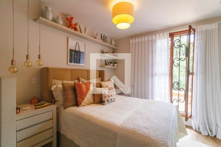 Casa à venda com 499m², 3 quartos e 5 vagas Casa à venda com 499m², 3 quartos e 5 vagasSuíte 1