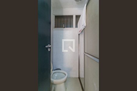 Casa à venda com 499m², 3 quartos e 5 vagas Casa à venda com 499m², 3 quartos e 5 vagasÁrea de Serviço