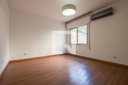 Quarto 1 de apartamento para alugar com 3 quartos, 132m² em Pinheiros, São Paulo