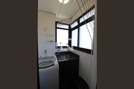 Apartamento para alugar com 65m², 2 quartos e 1 vagaÁrea de Serviço