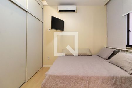 Quarto 1 de apartamento para alugar com 3 quartos, 130m² em Botafogo, Rio de Janeiro