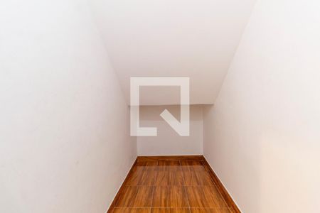 Quarto 1 de casa para alugar com 2 quartos, 80m² em Vila Granada, São Paulo