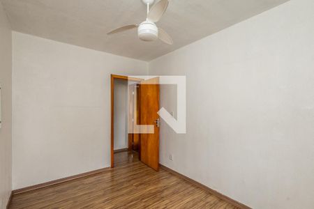 Quarto 1 de apartamento para alugar com 2 quartos, 46m² em Jardim Sabará, Porto Alegre