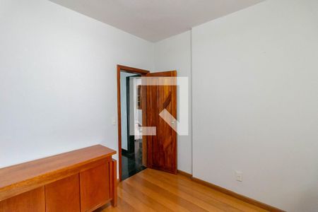 Quarto Suíte de casa para alugar com 4 quartos, 350m² em Santa Lúcia, Belo Horizonte