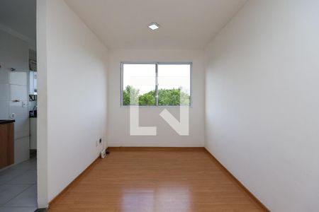 Sala de apartamento para alugar com 2 quartos, 42m² em Parque Esmeralda, São Paulo