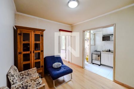 Sala de apartamento para alugar com 1 quarto, 45m² em Vila Ipiranga, Porto Alegre