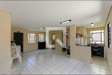 Apartamento para alugar com 51m², 2 quartos e sem vagaÁrea comum - Salão de Festas