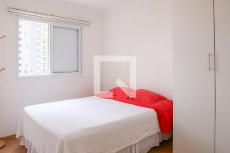 Suíte de apartamento à venda com 2 quartos, 60m² em Vila Romana, São Paulo
