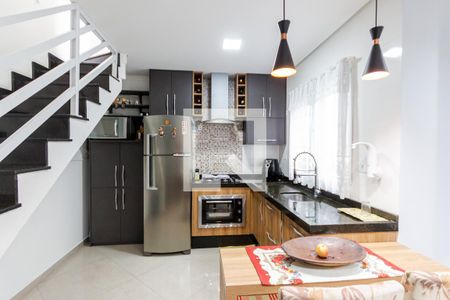 Apartamento à venda com 106m², 2 quartos e 1 vaga Apartamento à venda com 106m², 2 quartos e 1 vagaCozinha