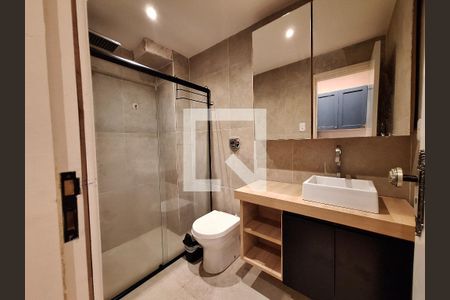 Banheiro  de apartamento para alugar com 1 quarto, 30m² em Centro, Rio de Janeiro