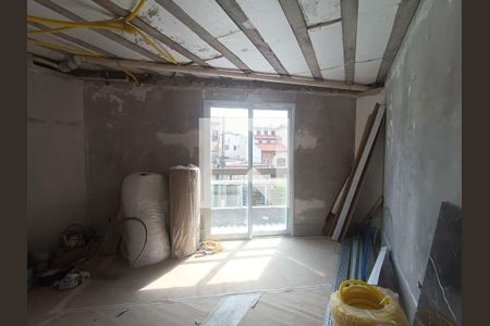 Casa à venda com 3 quartos, 244m² em Jardim Las Vegas, Santo André